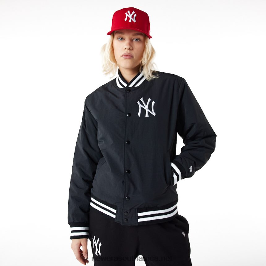 New York Yankees Team Logo Black Bomber Jacket New Era TRBRBN2584