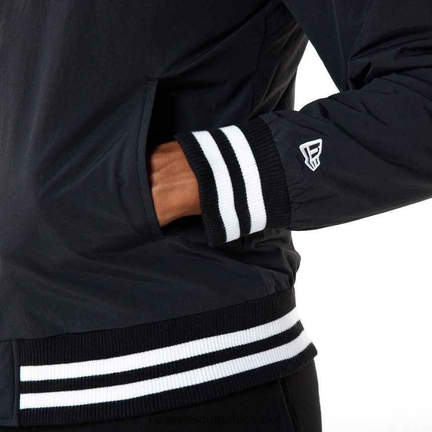 New York Yankees Team Logo Black Bomber Jacket New Era TRBRBN2584