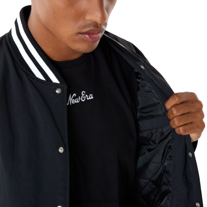 New York Yankees Team Logo Black Bomber Jacket New Era TRBRBN2584