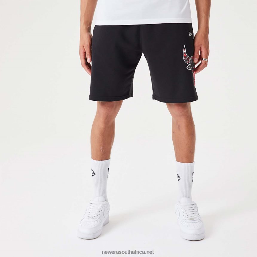 Chicago Bulls NBA Team Logo Black Shorts New Era TRBRBN2640