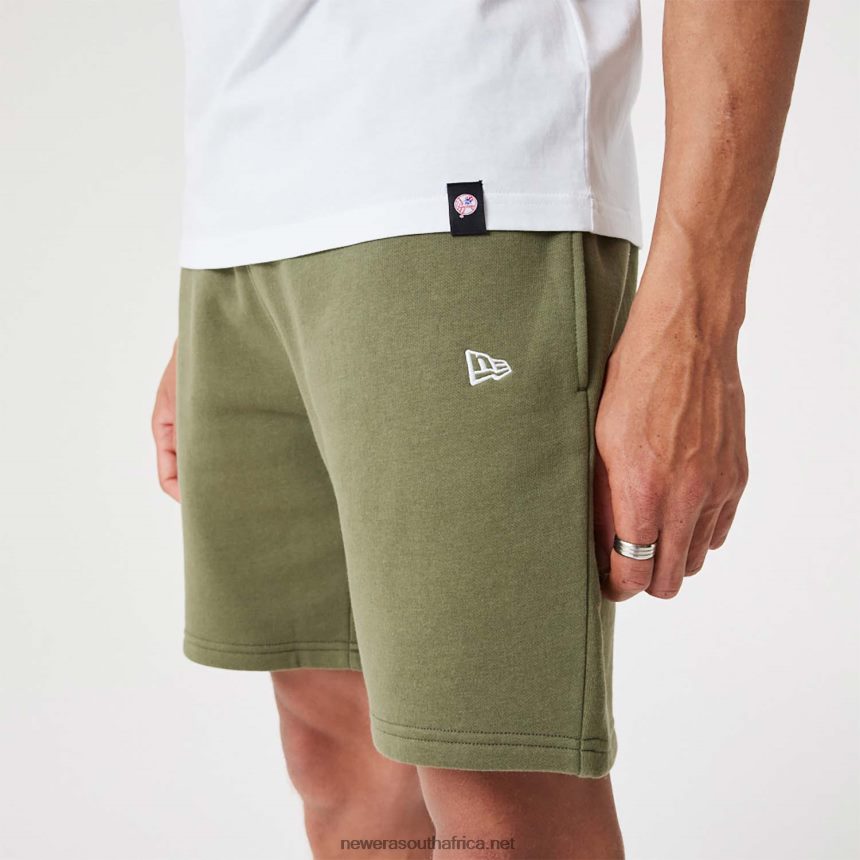 New York Yankees MLB League Essential Medium Green Shorts New Era TRBRBN2643