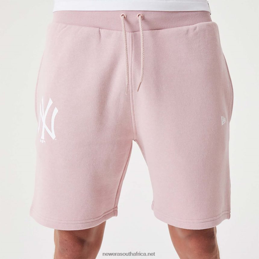 New York Yankees MLB League Essential Pastel Pink Shorts New Era TRBRBN2644