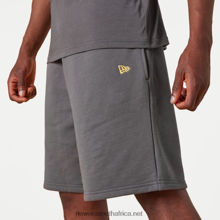 New York Yankees MLB Team Logo Dark Grey Shorts New Era TRBRBN2653