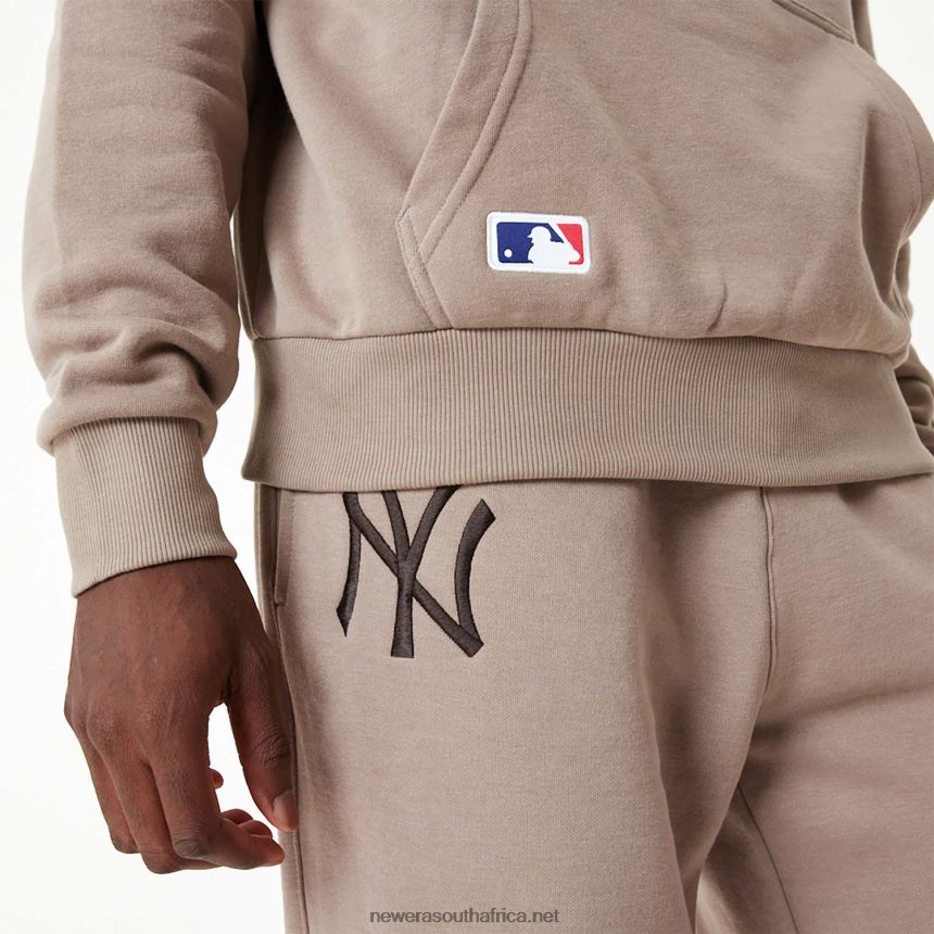 New York Yankees MLB Embroidered Logo Ash Brown Hoodie New Era TRBRBN2729