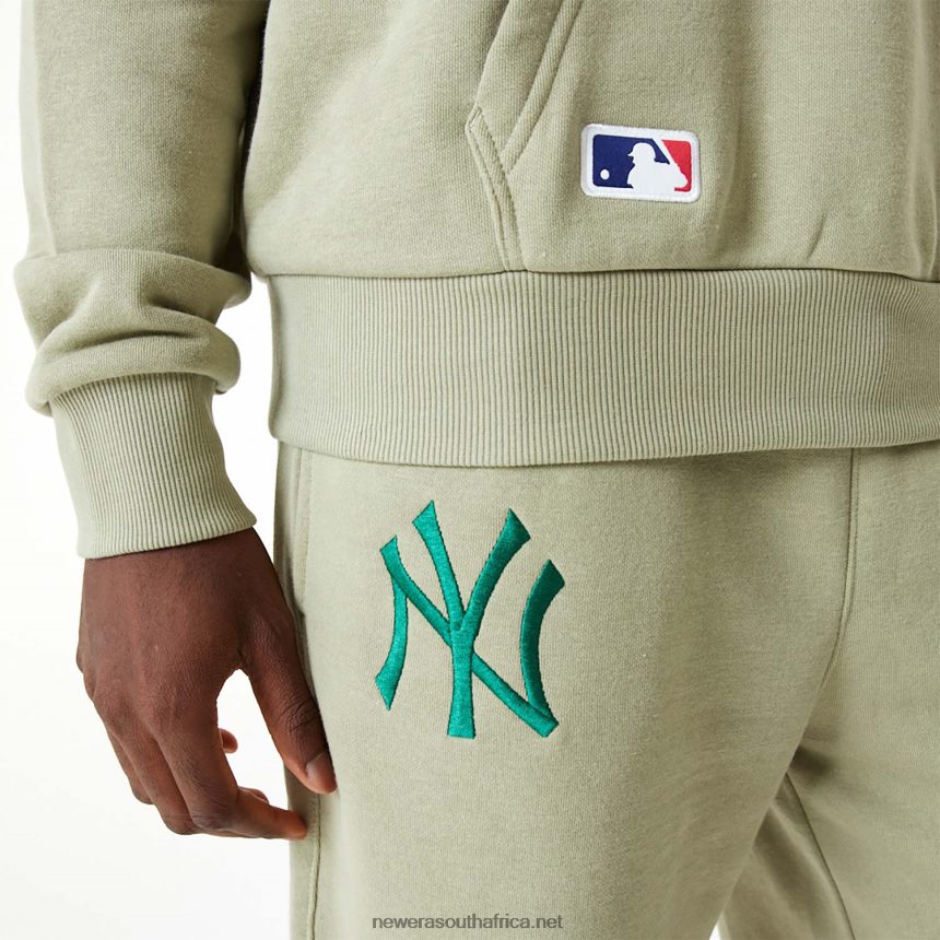 New York Yankees MLB Embroidered Logo Washed Khaki Hoodie New Era TRBRBN2745