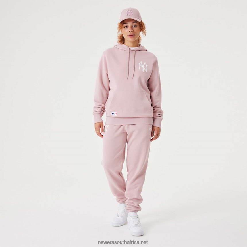New York Yankees MLB League Essential Pastel Pink Pullover Hoodie New Era TRBRBN2805
