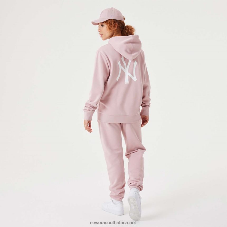 New York Yankees MLB League Essential Pastel Pink Pullover Hoodie New Era TRBRBN2805