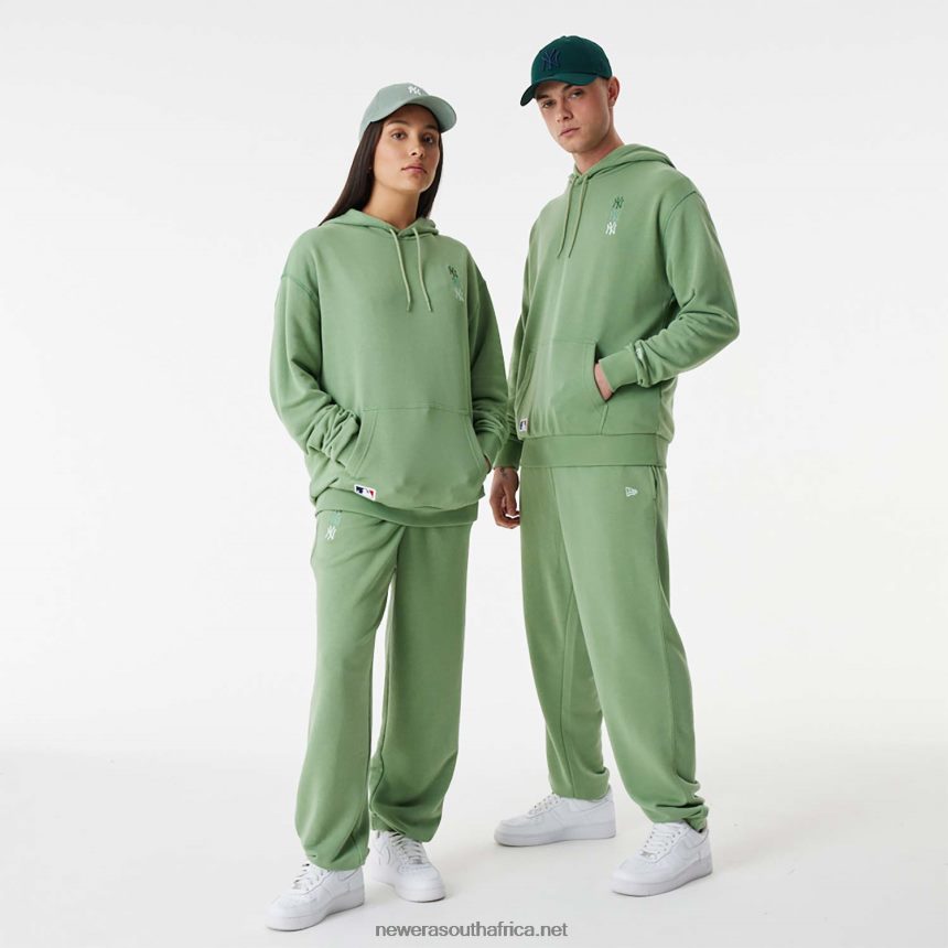 New York Yankees MLB Stacked Logo Green Pull Over Hoodie New Era TRBRBN2664