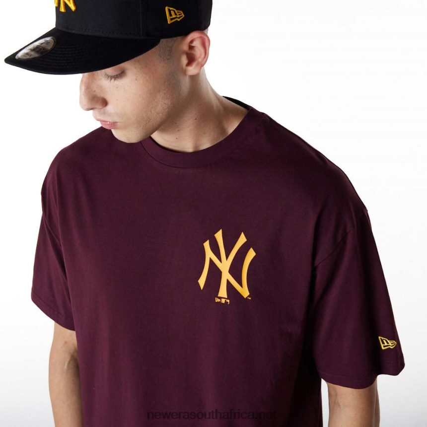 New York Yankees Essentials Oversized Dark Purple T-Shirt New Era TRBRBN2931