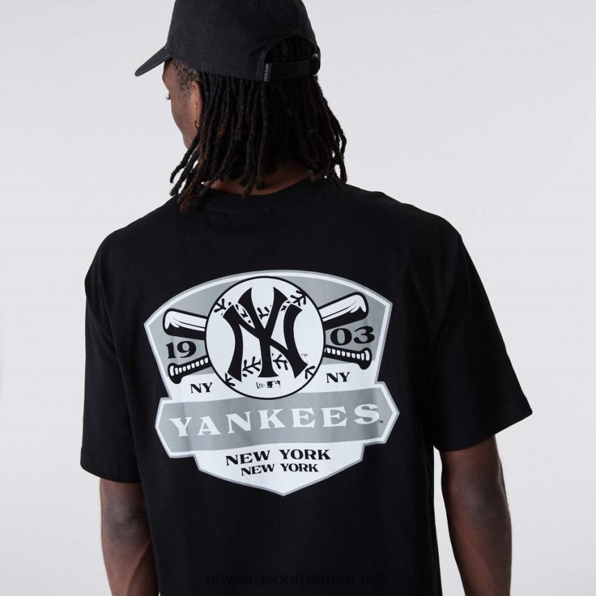 New York Yankees Graphic Oversized Black T-Shirt New Era TRBRBN3071