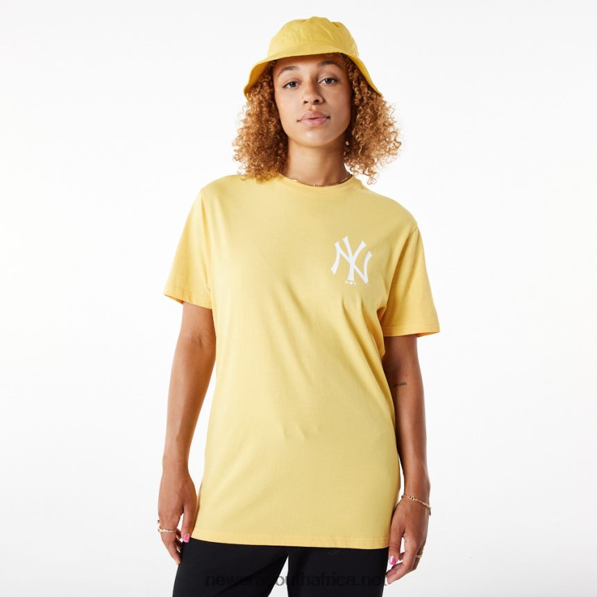 New York Yankees League Essential Pastel Yellow T-Shirt New Era TRBRBN3113