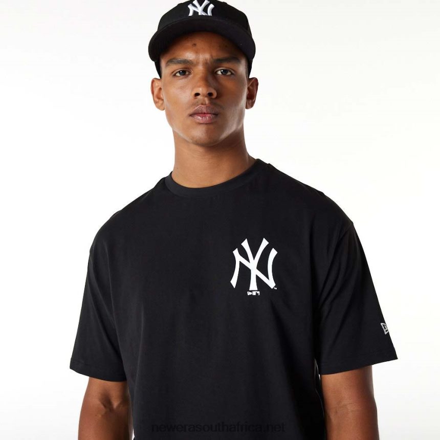 New York Yankees MLB Big Logo Oversized Black T-Shirt New Era TRBRBN2850