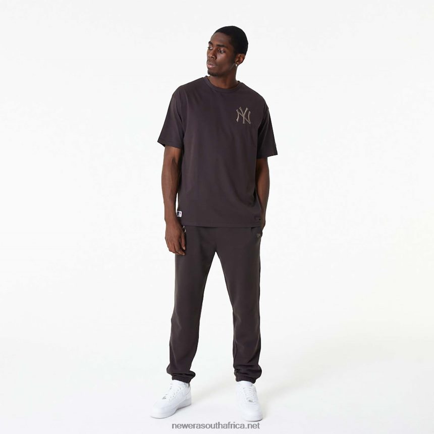 New York Yankees MLB Embroidered Logo Ash Brown T-Shirt New Era TRBRBN3056