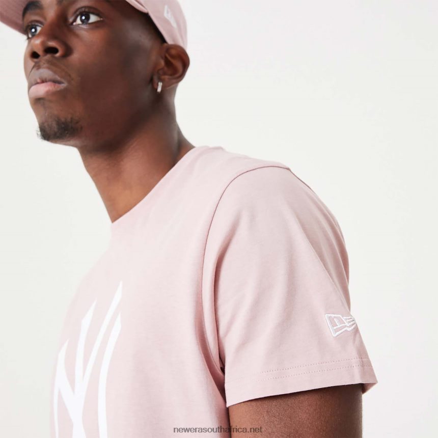 New York Yankees MLB League Essential Pastel Pink Tee New Era TRBRBN3068
