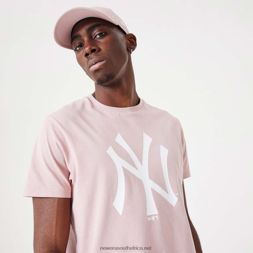 New York Yankees MLB League Essential Pastel Pink Tee New Era TRBRBN3068