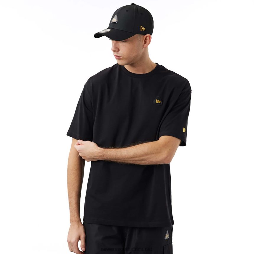 Rubber Patch Black Oversized T-Shirt New Era TRBRBN2948