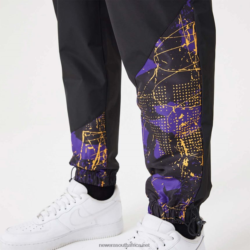 LA Lakers NBA All Over Print Panel Black Joggers New Era TRBRBN2595