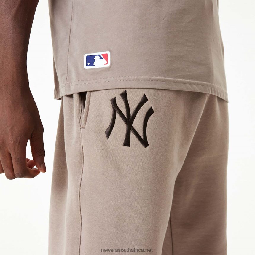 New York Yankees MLB Embroidered Logo Ash Brown Joggers New Era TRBRBN2622
