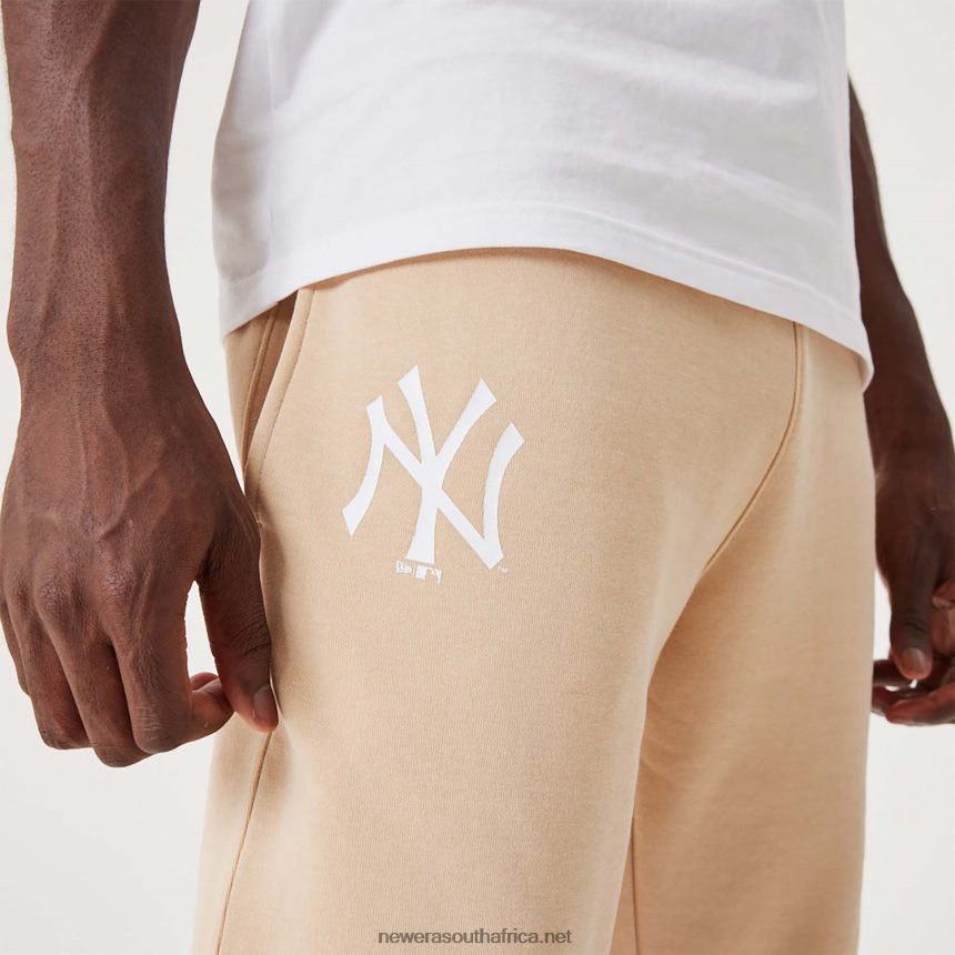 New York Yankees MLB League Essential Light Beige Joggers New Era TRBRBN2613
