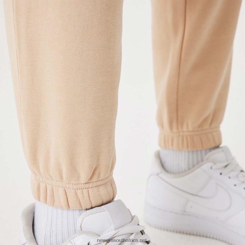 New York Yankees MLB League Essential Light Beige Joggers New Era TRBRBN2613