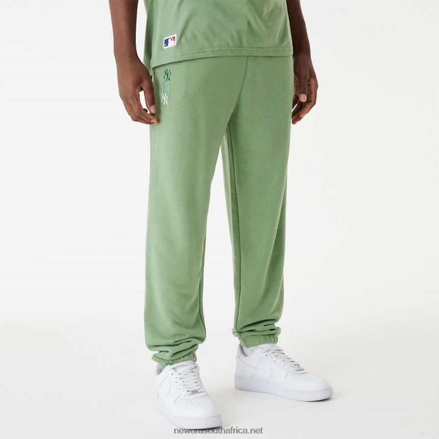 New York Yankees MLB Stacked Logo Green Joggers New Era TRBRBN2587