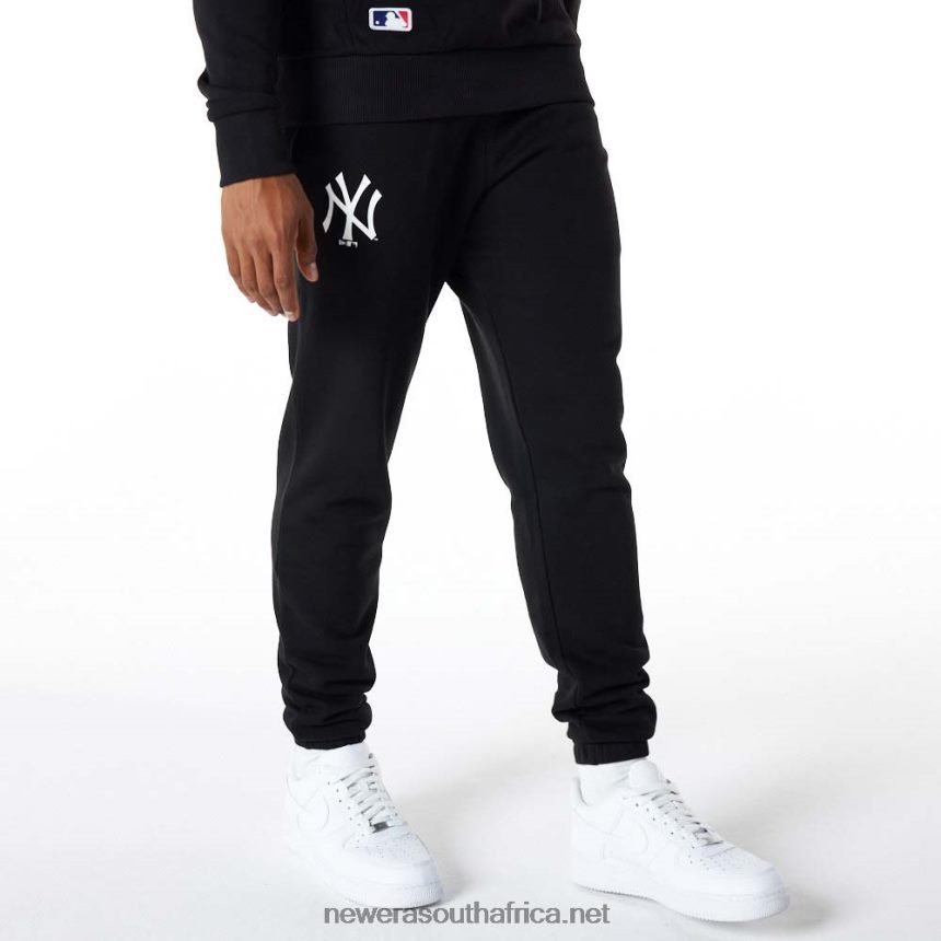 New York Yankees Team Logo Black Joggers New Era TRBRBN2594