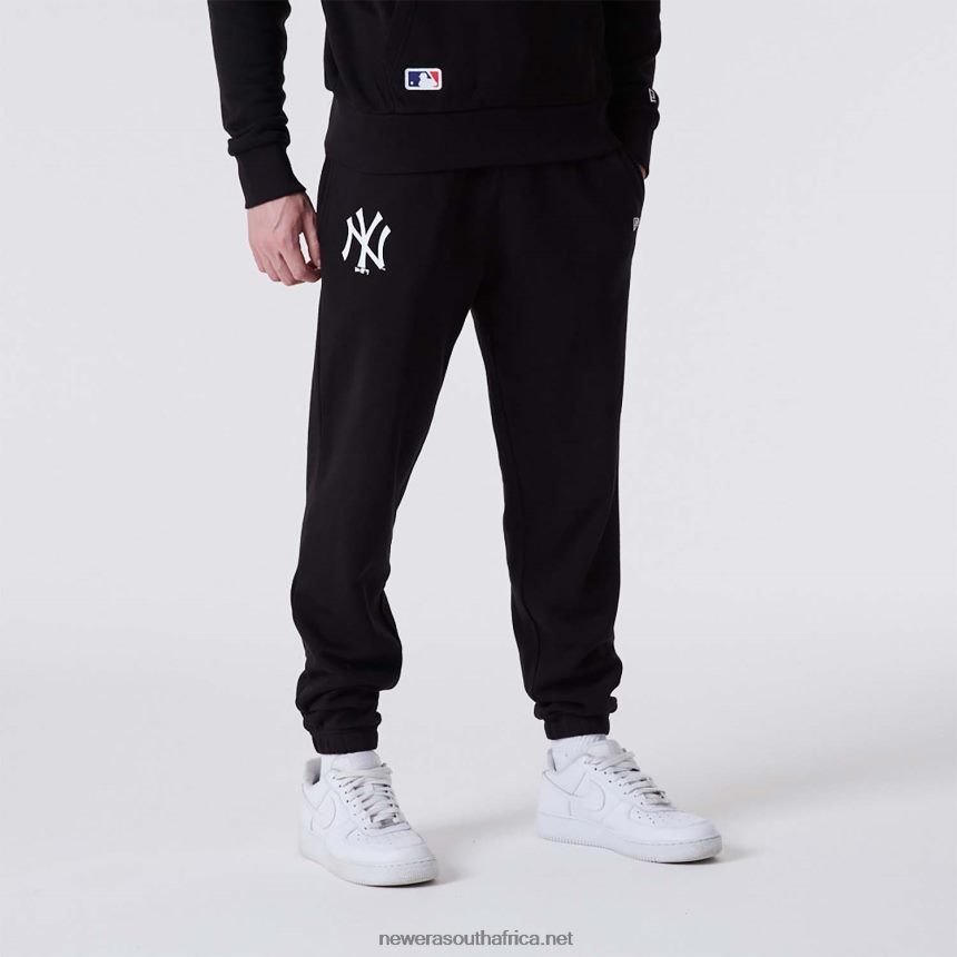 New York Yankees Team Logo Black Joggers New Era TRBRBN2594