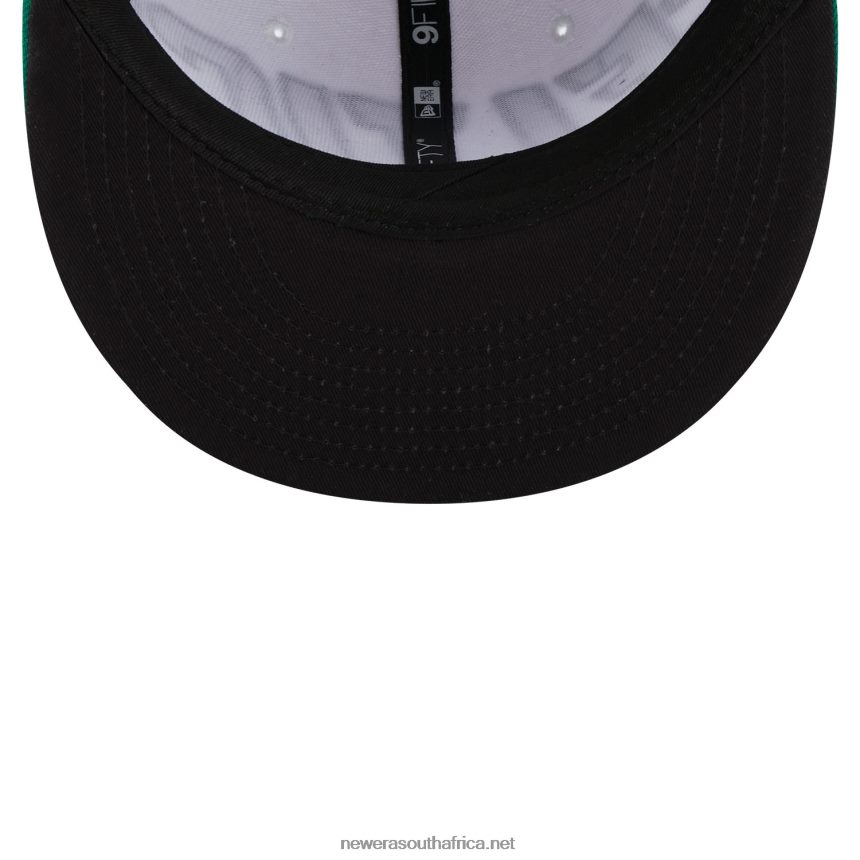 Boston Celtics NBA Back Half Green 9FIFTY Snapback Cap New Era TRBRBN1994