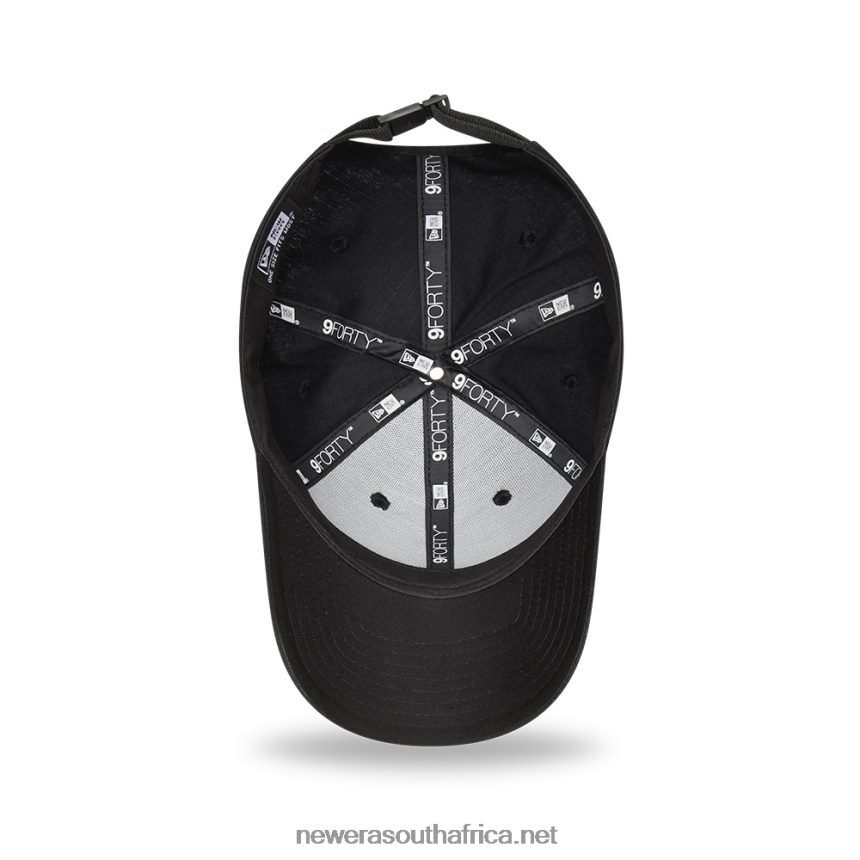 Chelsea FC Lion Crest Black On Black Ripstop 9FORTY Adjustable Cap New Era TRBRBN1684