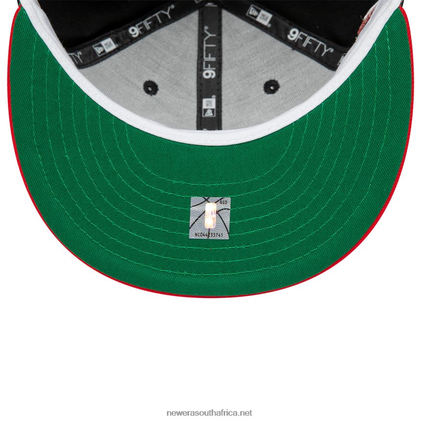 Chicago Bulls Side Font Black 9FIFTY Snapback Cap New Era TRBRBN1998