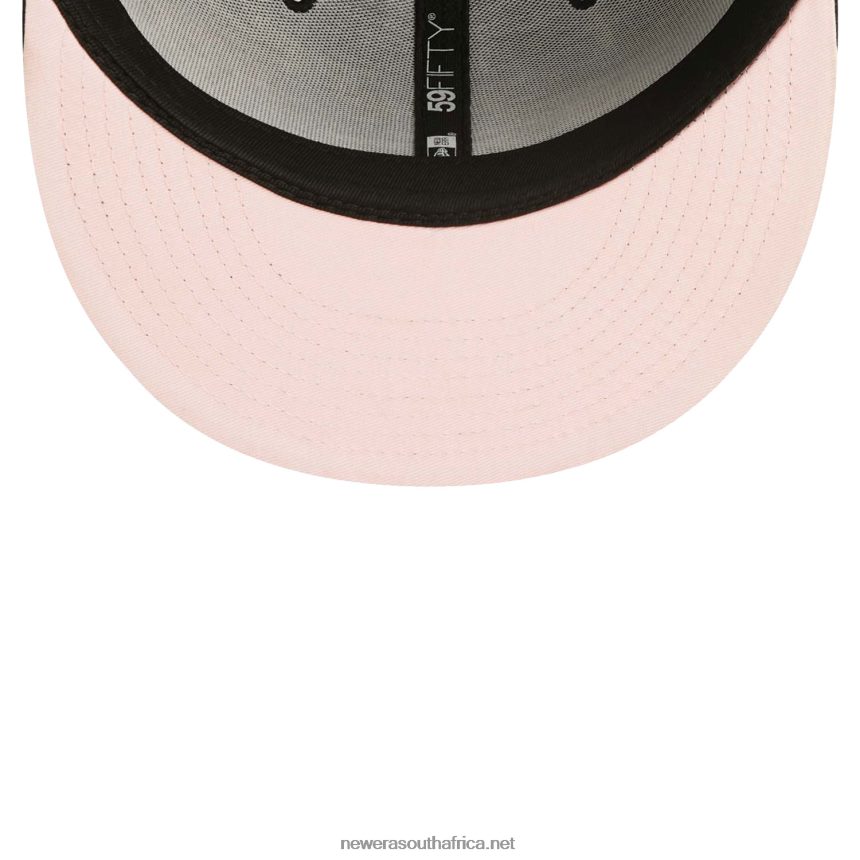 Chicago White Sox Chain Stitch Heart Black 59FIFTY Fitted Cap New Era TRBRBN97