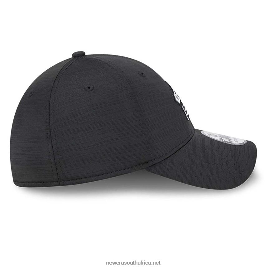 Chicago White Sox MLB Clubhouse Black 39THIRTY Stretch Fit Cap New Era TRBRBN2174