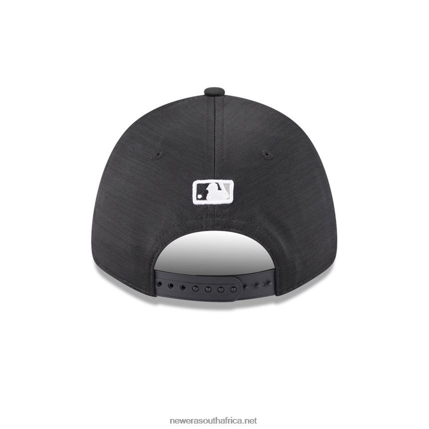 Chicago White Sox MLB Clubhouse Black 9FORTY Adjustable Cap New Era TRBRBN1531