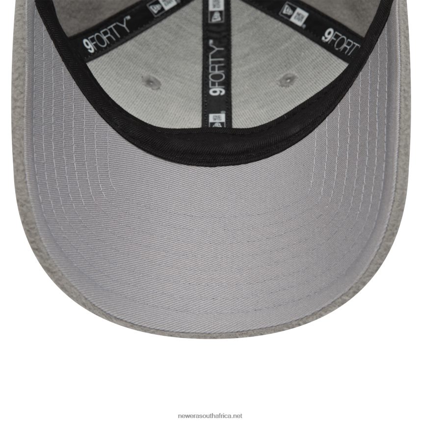 Manchester United Womens Borg Grey 9FORTY Adjustable Cap New Era TRBRBN1638