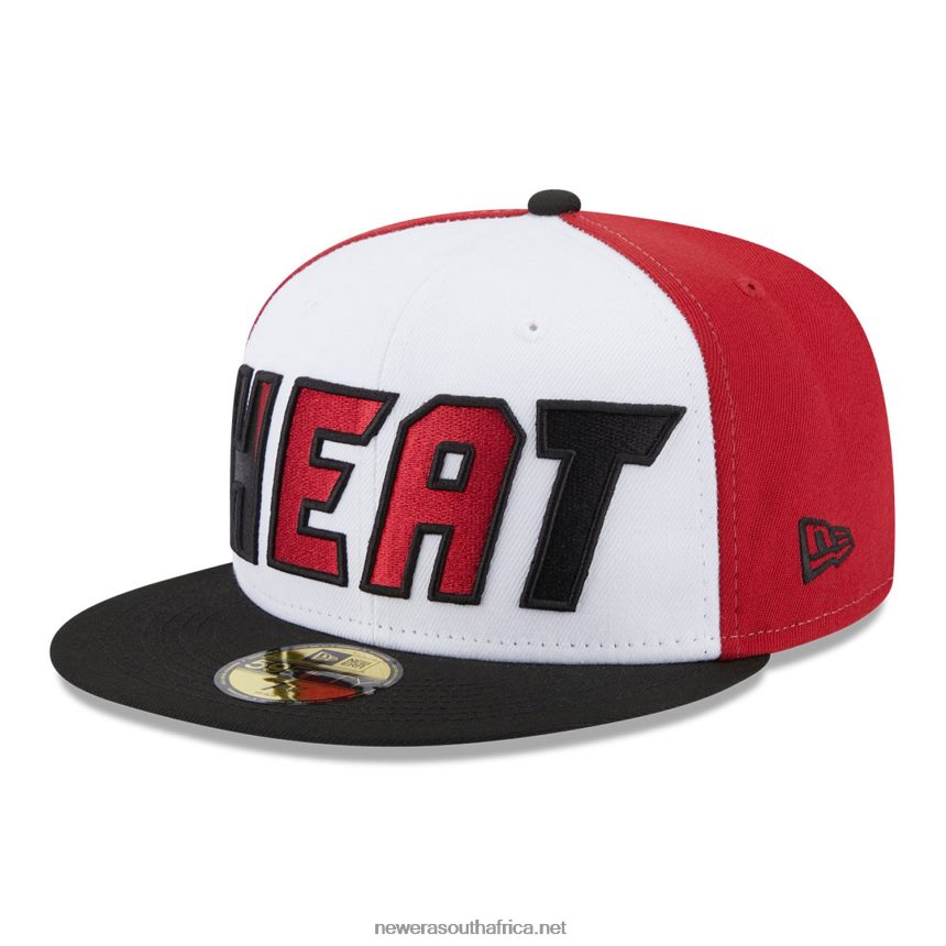 Miami Heat NBA Back Half Black 59FIFTY Fitted Cap New Era TRBRBN510