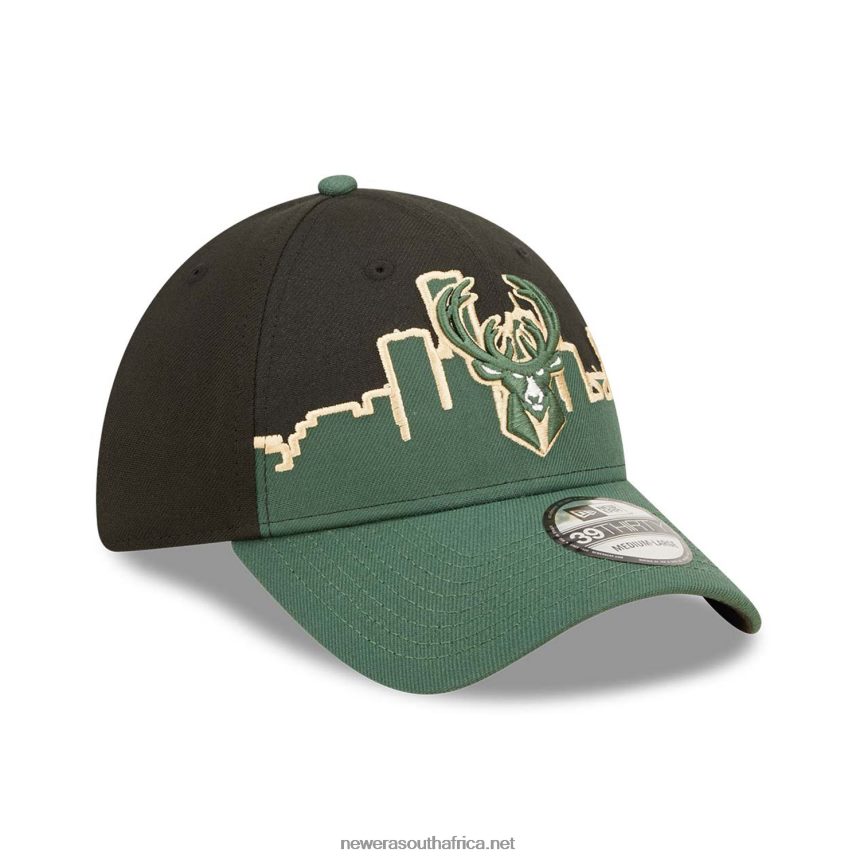 Milwaukee Bucks NBA Tip Off 2022 Black 39THIRTY Stretch Fit Cap New Era TRBRBN2210