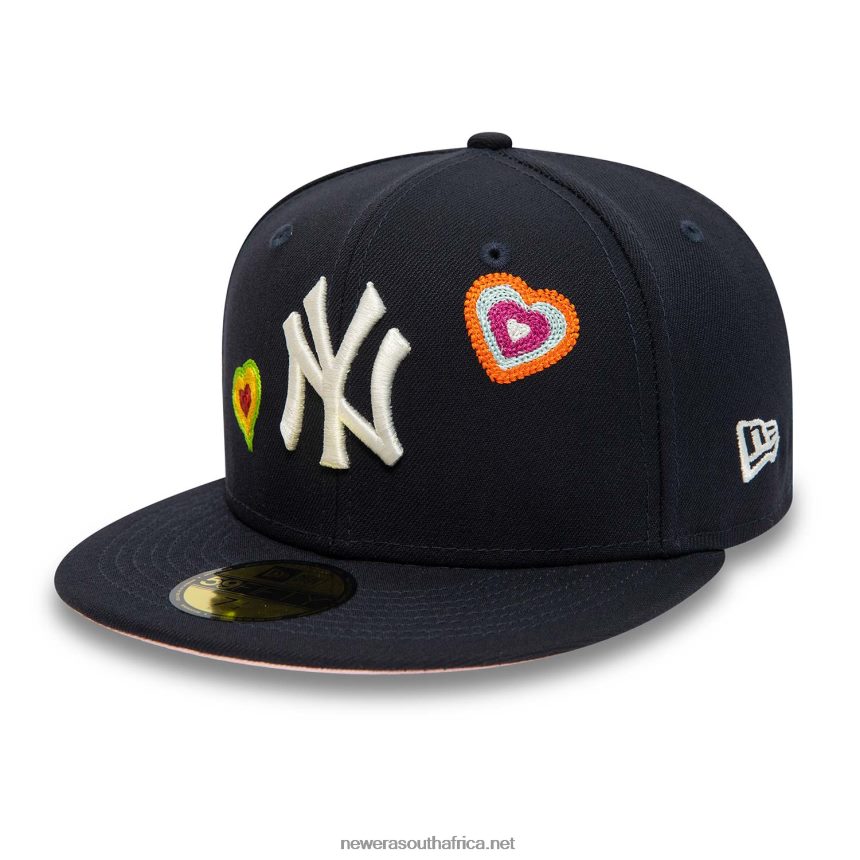 New York Yankees Chain Stitch Heart Navy 59FIFTY Fitted Cap New Era TRBRBN948