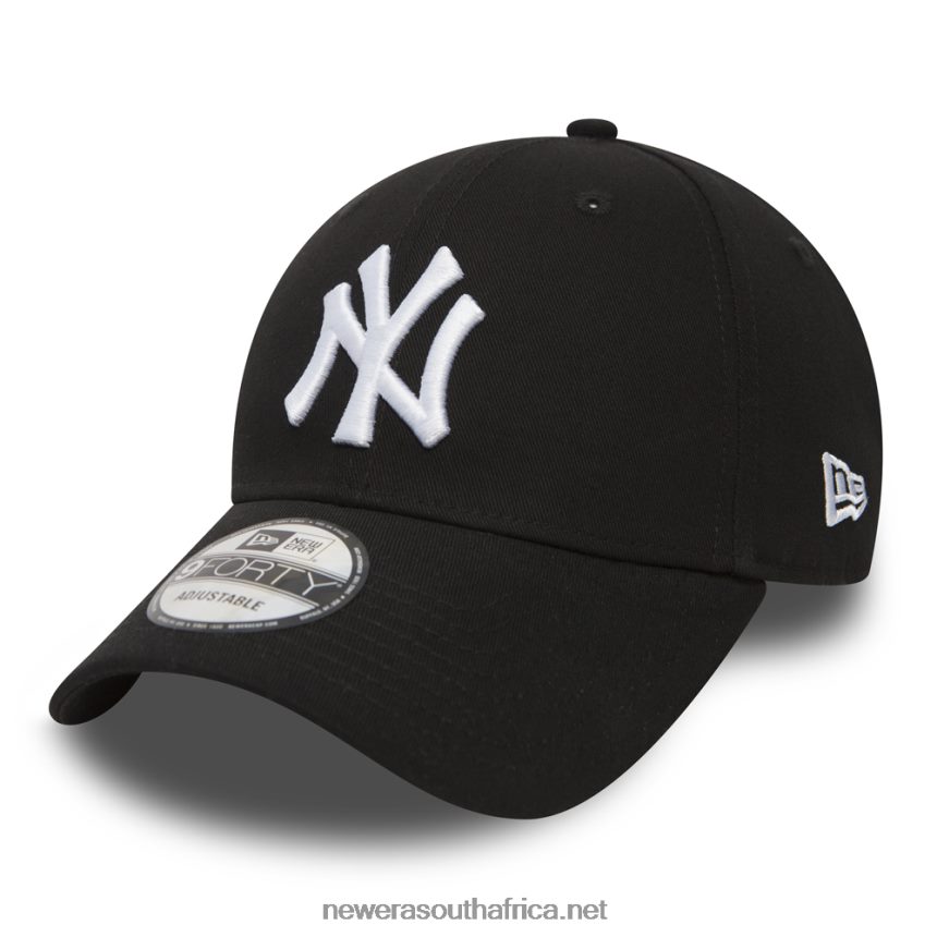 New York Yankees Essential Black 9FORTY Cap New Era TRBRBN1812