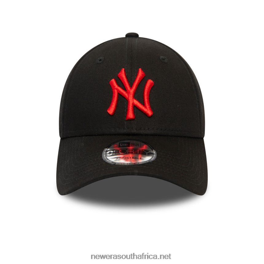 New York Yankees Essential Logo Black 9FORTY Cap New Era TRBRBN1817