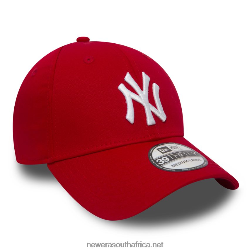 New York Yankees Essential Red 39THIRTY Cap New Era TRBRBN2197