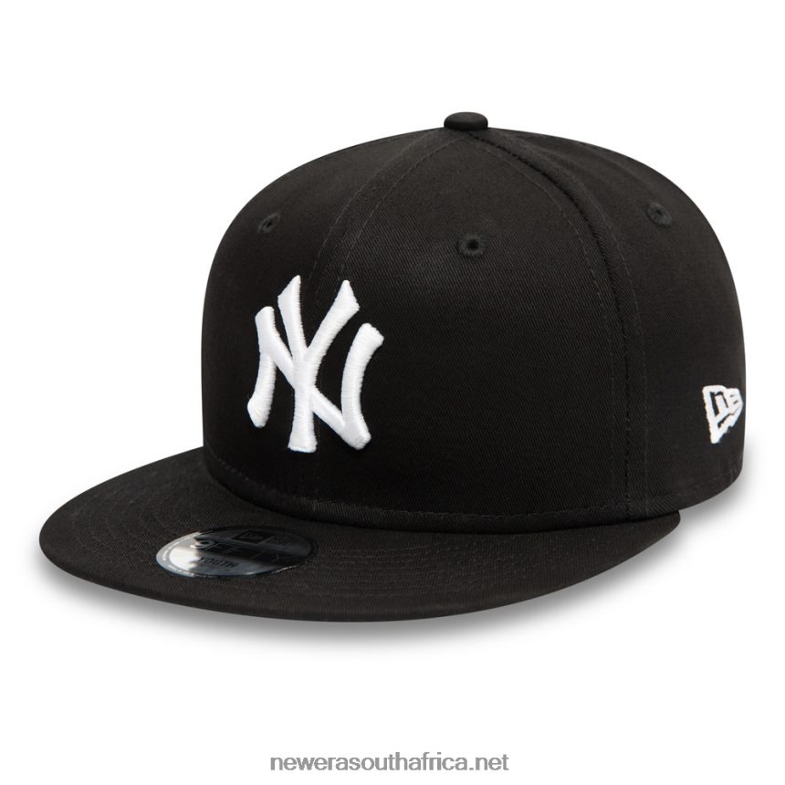 New York Yankees Essential Youth Black 9FIFTY Cap New Era TRBRBN2134