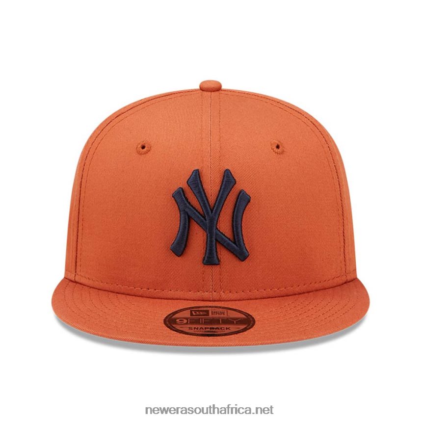 New York Yankees League Essential Peach 9FIFTY Snapback Cap New Era TRBRBN1964
