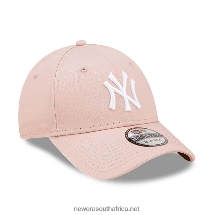 New York Yankees League Essential Pink 9FORTY Adjustable Cap New Era TRBRBN1647