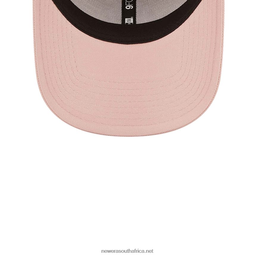 New York Yankees League Essential Pink 9FORTY Adjustable Cap New Era TRBRBN1647