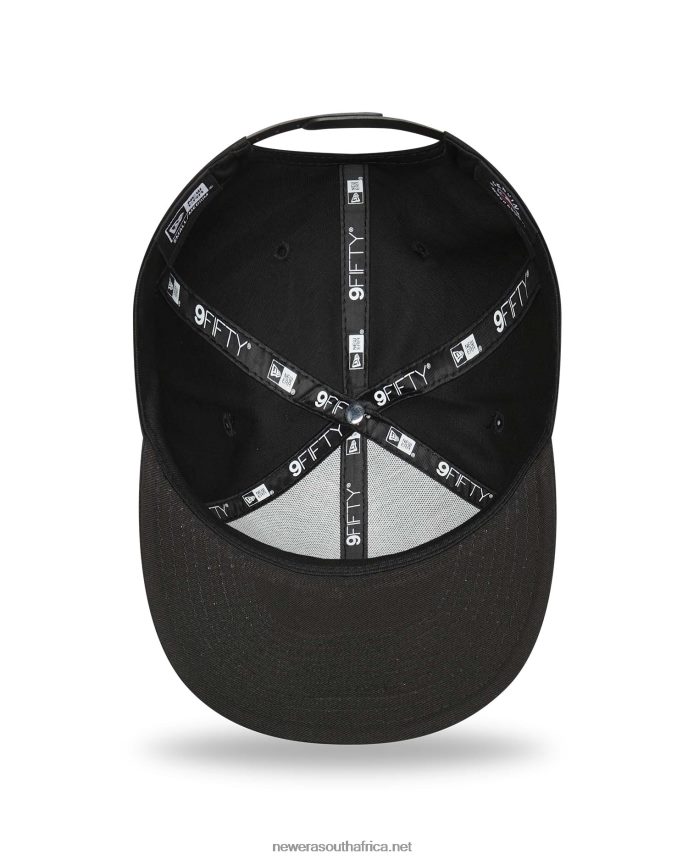 New York Yankees League Essentials Black 9FIFTY Snapback Cap New Era TRBRBN2063