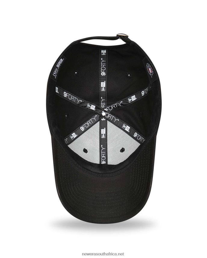 New York Yankees League Essentials Black 9FORTY Adjustable Cap New Era TRBRBN1481