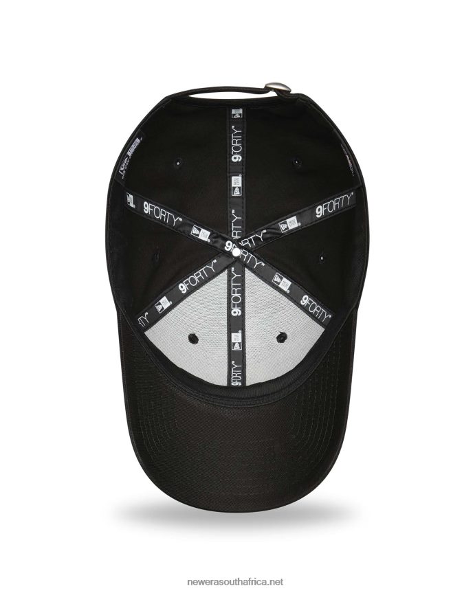 New York Yankees League Essentials Black 9FORTY Adjustable Cap New Era TRBRBN1517