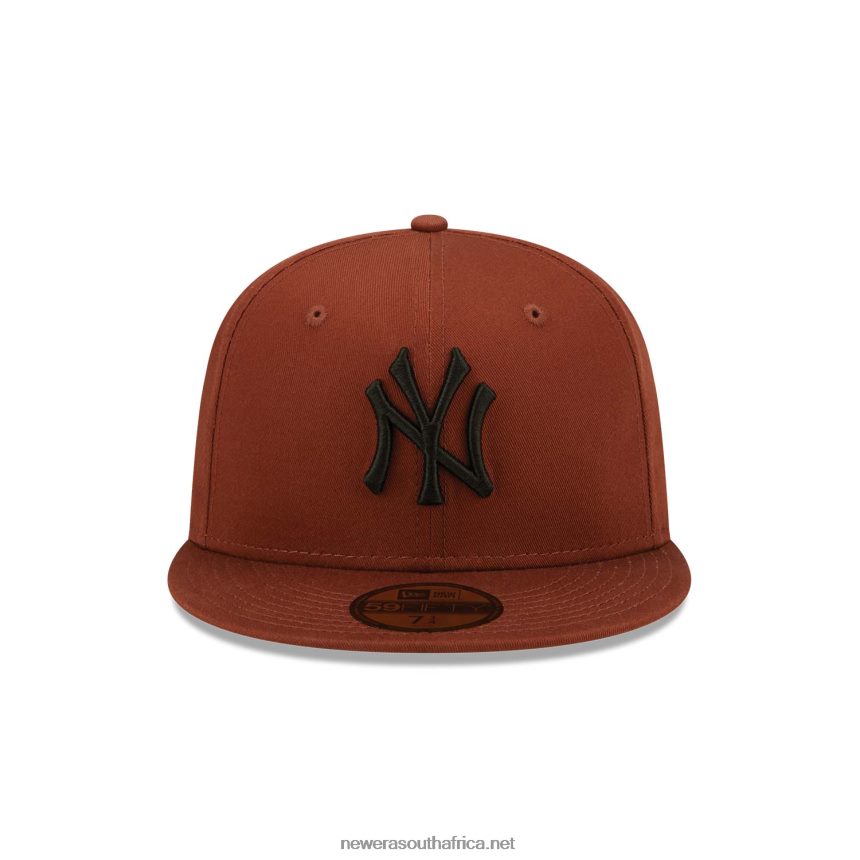 New York Yankees League Essentials Dark Brown 59FIFTY Fitted Cap New Era TRBRBN1352