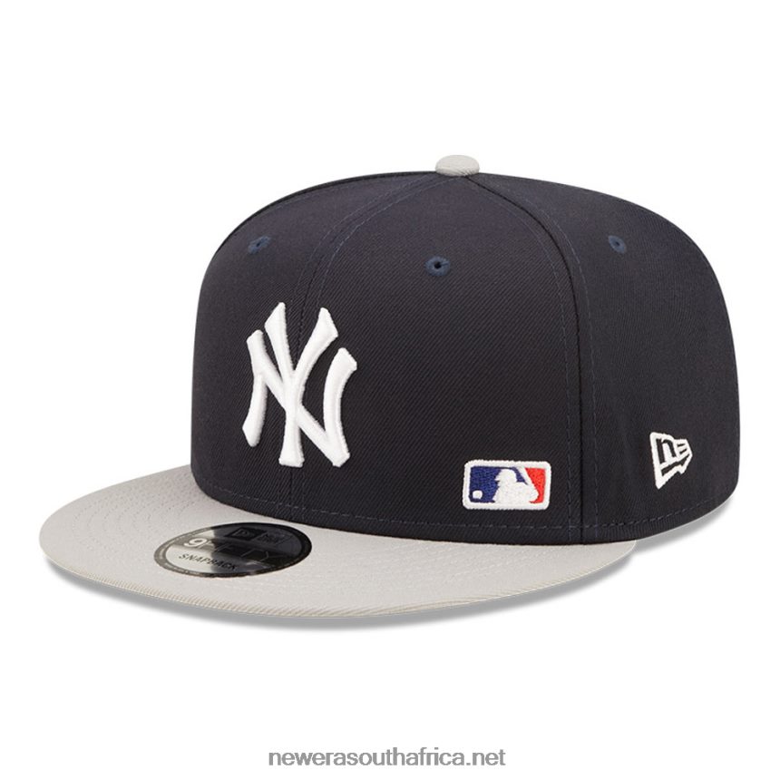 New York Yankees MLB Black Letter Arch Navy 9FIFTY Snapback Cap New Era TRBRBN1999