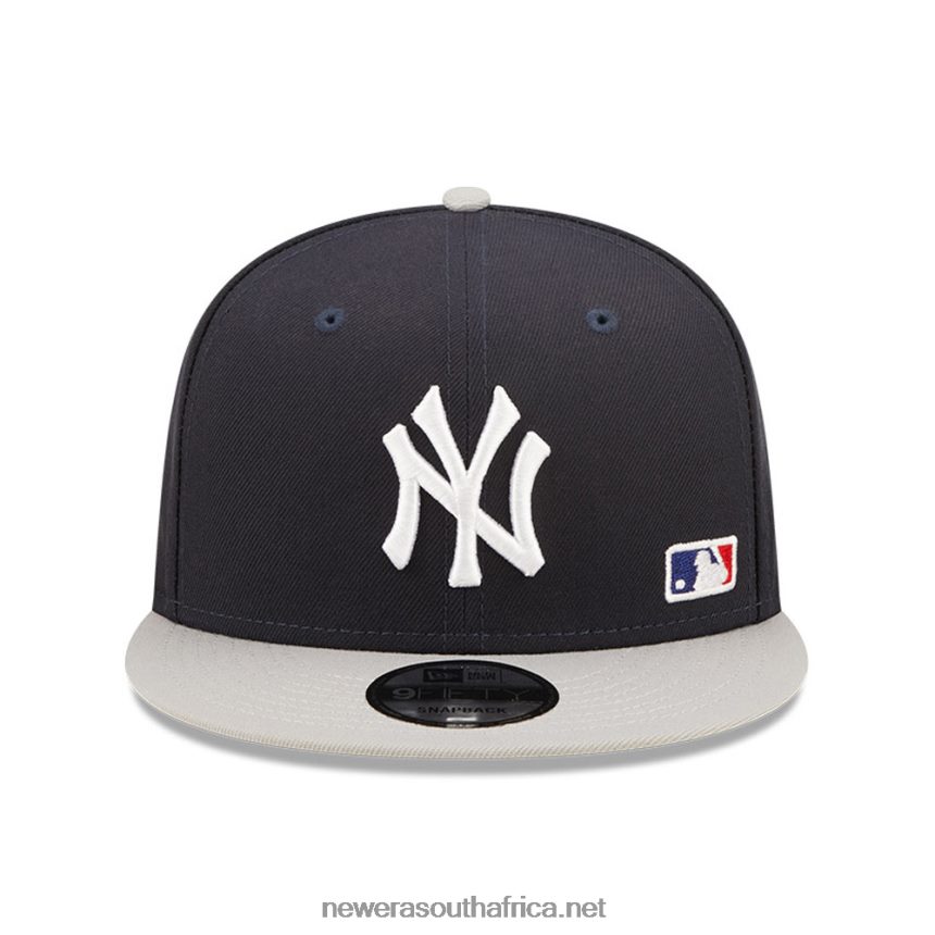 New York Yankees MLB Black Letter Arch Navy 9FIFTY Snapback Cap New Era TRBRBN1999